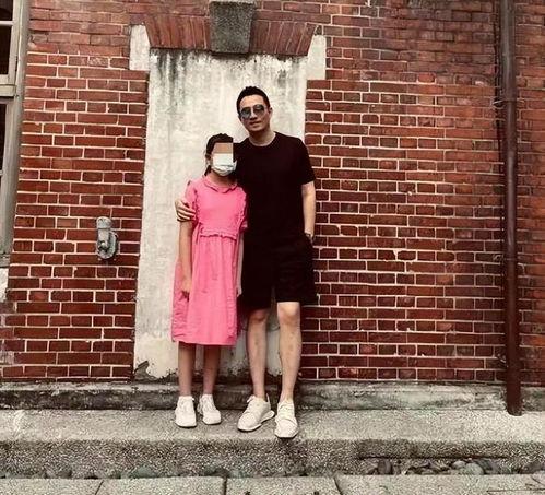 张兰爆料派对视频,一场奢华与争议的交织盛宴  第2张